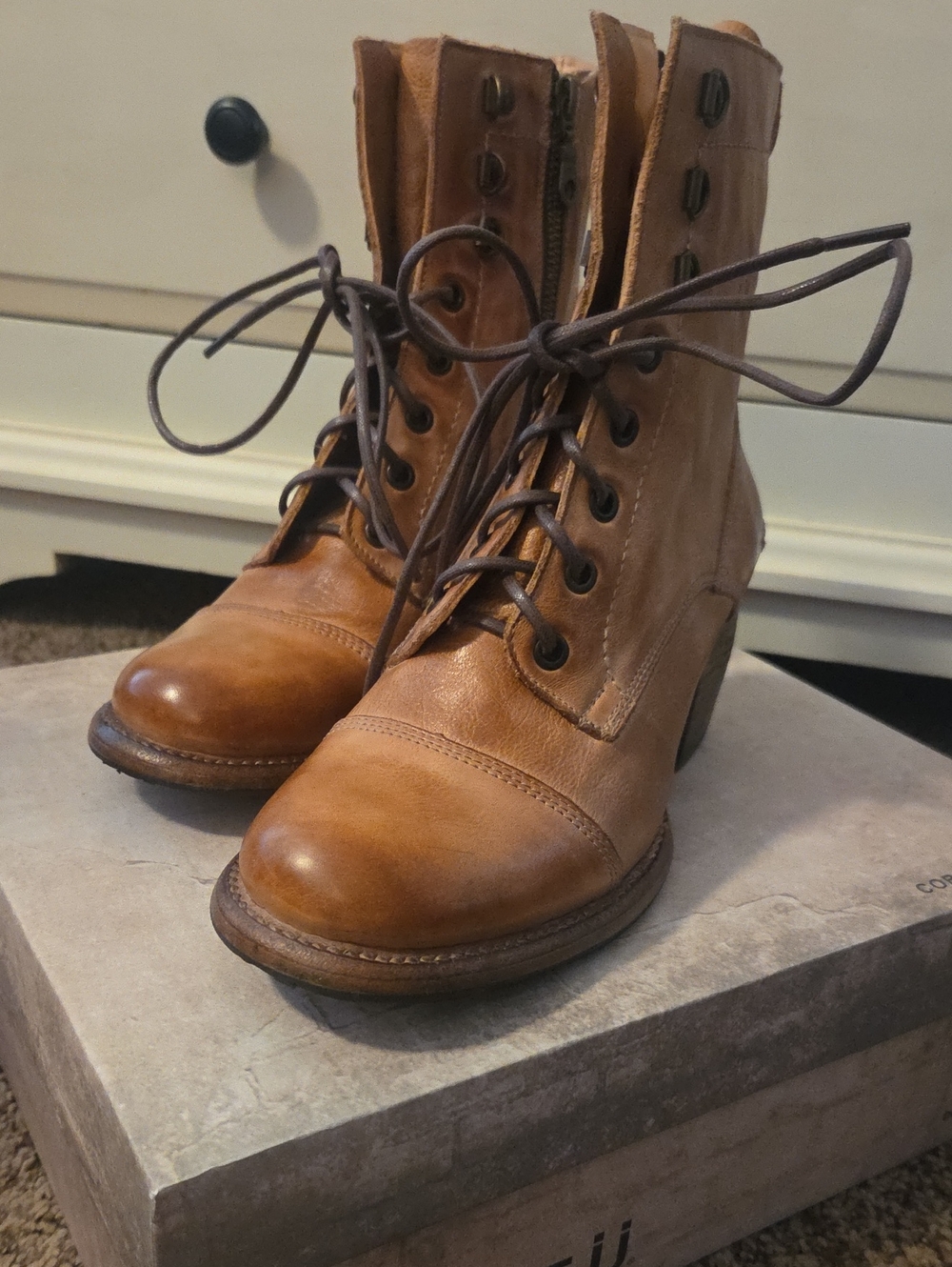 Bedistu Lace-Up Leather Ankle Boots in Cognac